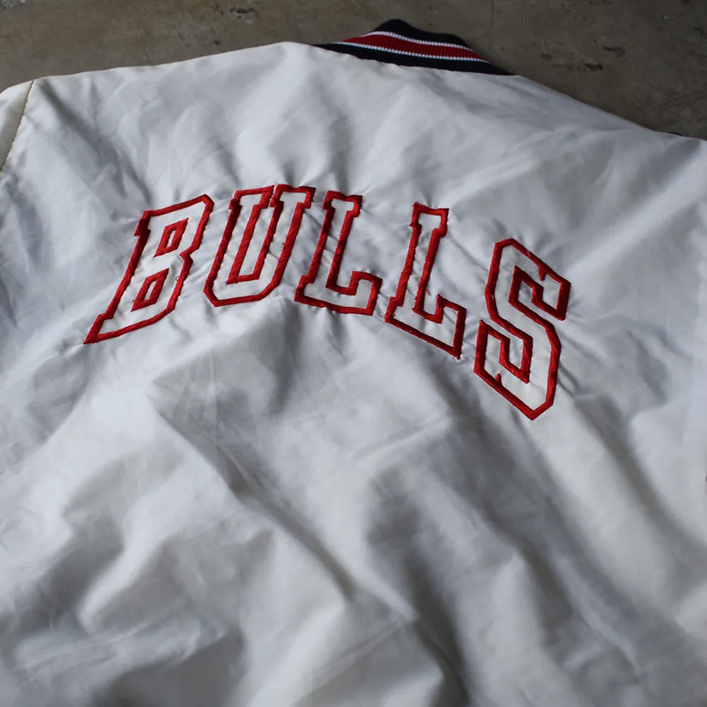 90's NBA Chicago Bulls 中綿入り ナイロン アワードジャケット 230325H