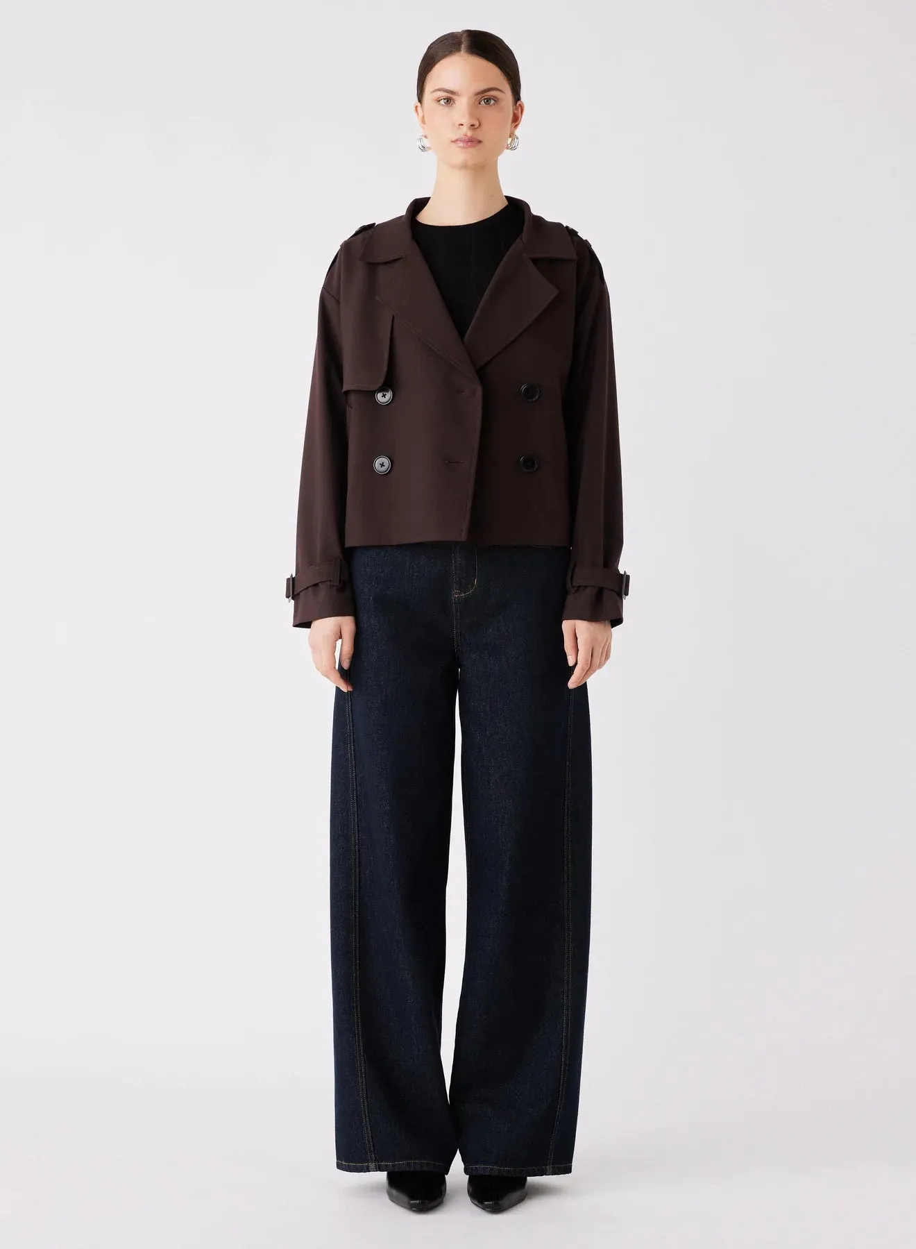 Avenue Cropped Trench