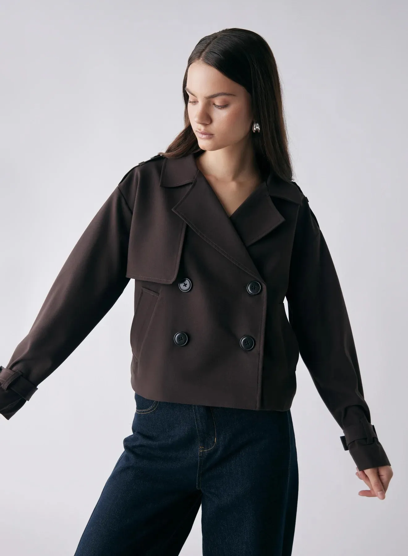Avenue Cropped Trench