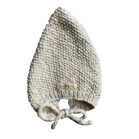 baby bonnet (seed stitch)