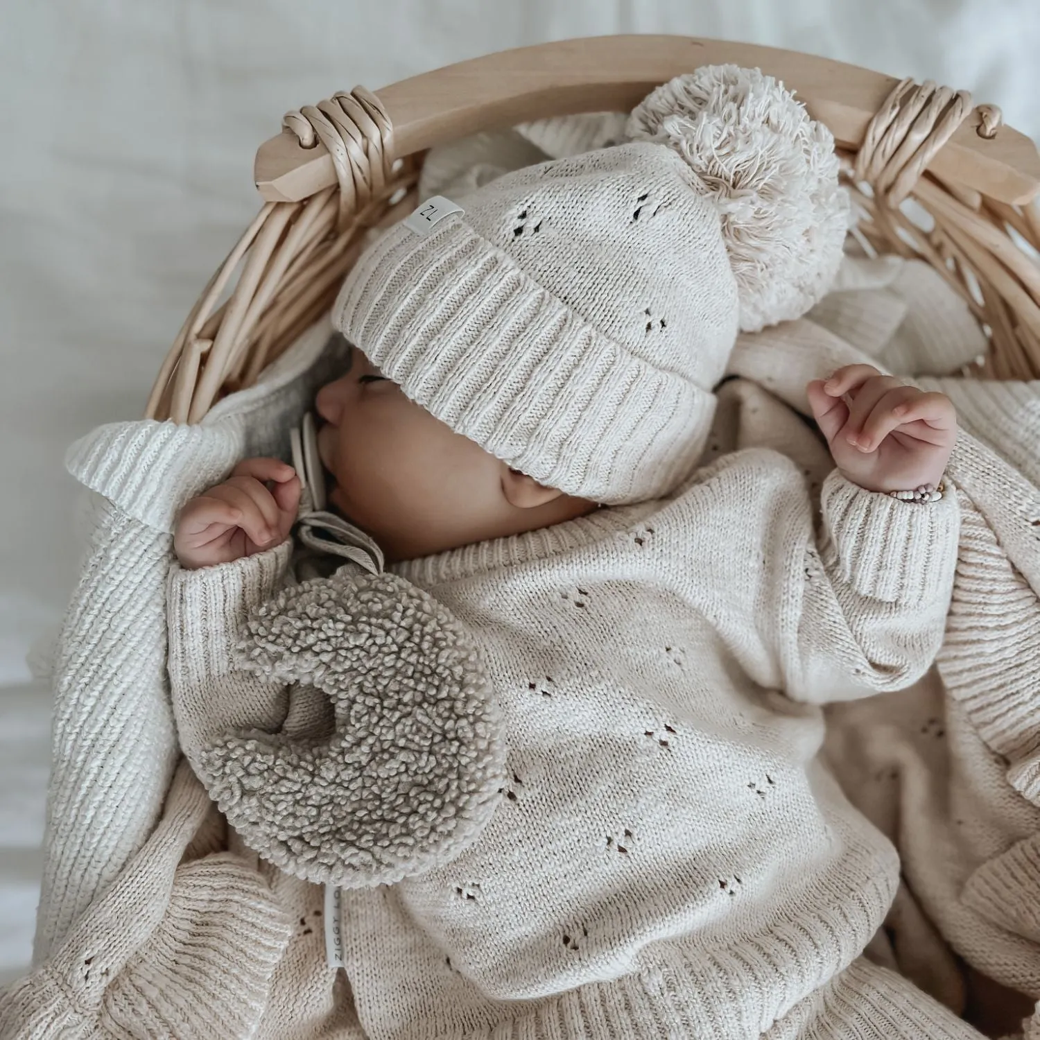 BEANIE | PETAL