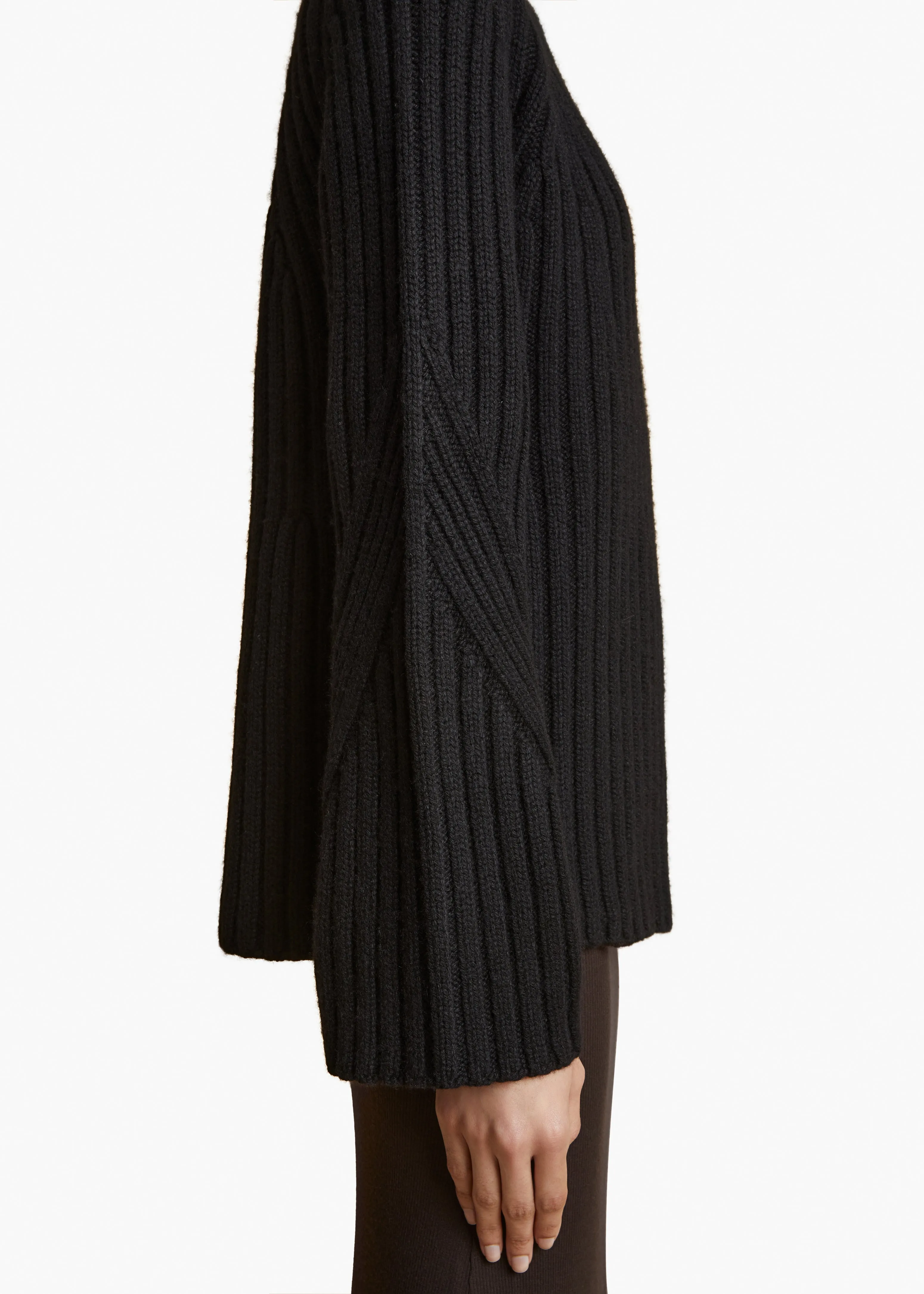 Calvin Sweater in Black