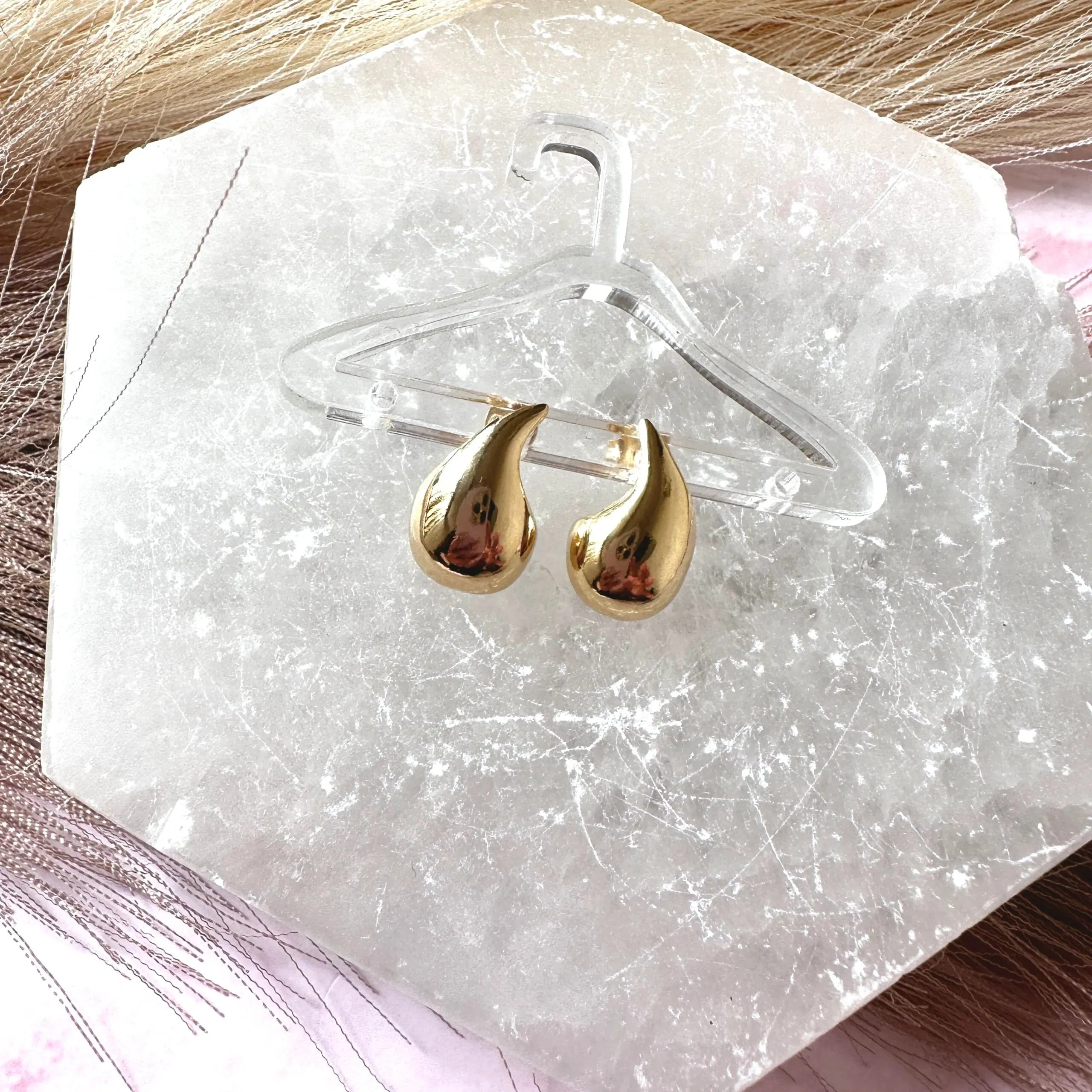 Chunky Puff 3/4" Teardrop Earring
