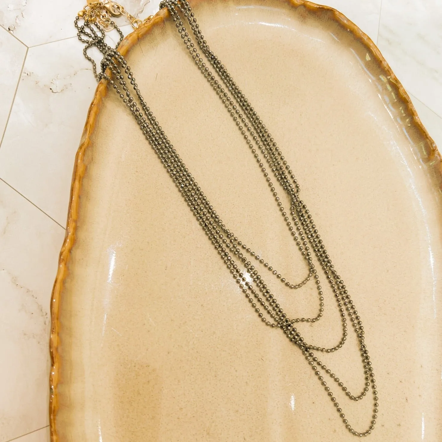 Cinq – 5 Chain Choker Drape Necklace
