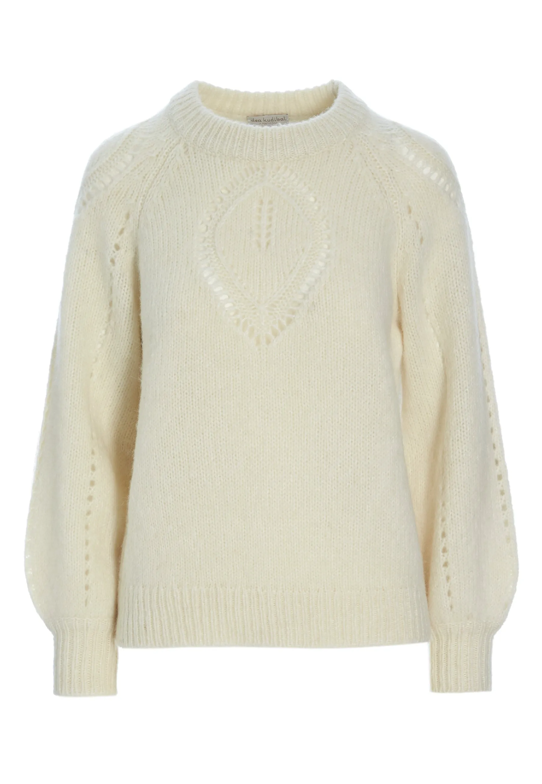 CORINA-Winter white