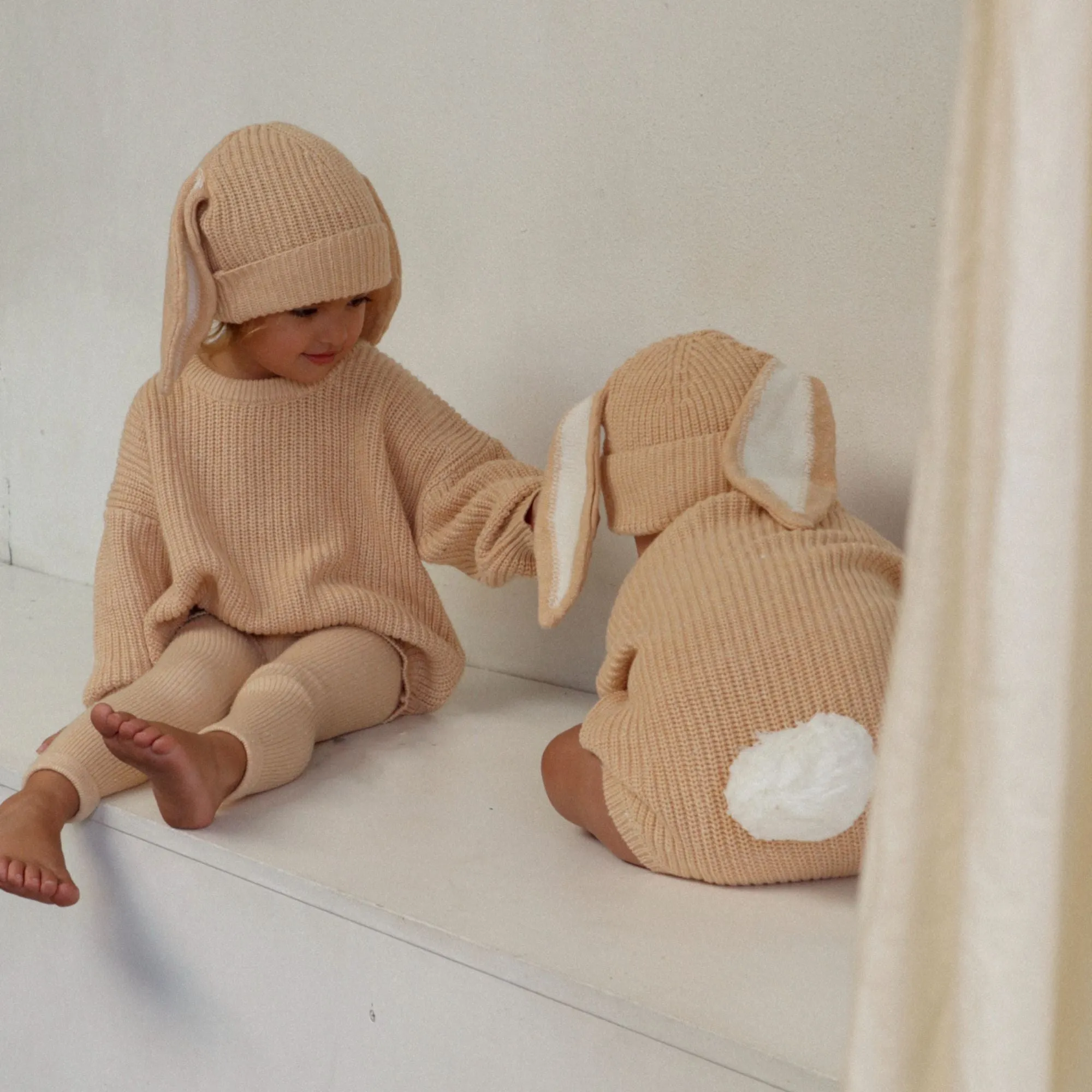 EASTER BEANIE | SAND FLECK