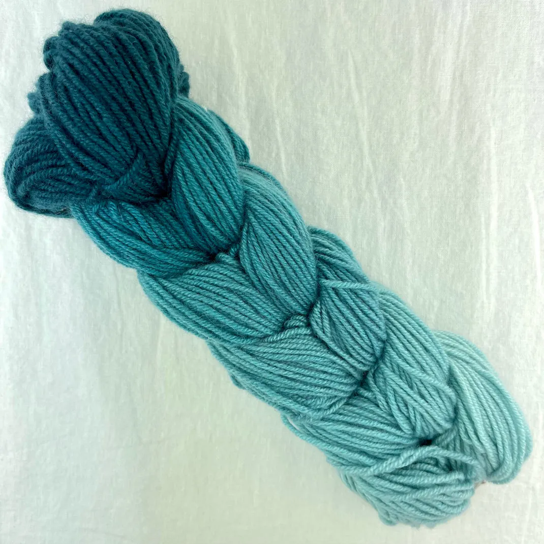 Endless Ombré Cowl/Scarf Knitting Kit | Jade Sapphire Mini Ombré Collection & Knitting Pattern