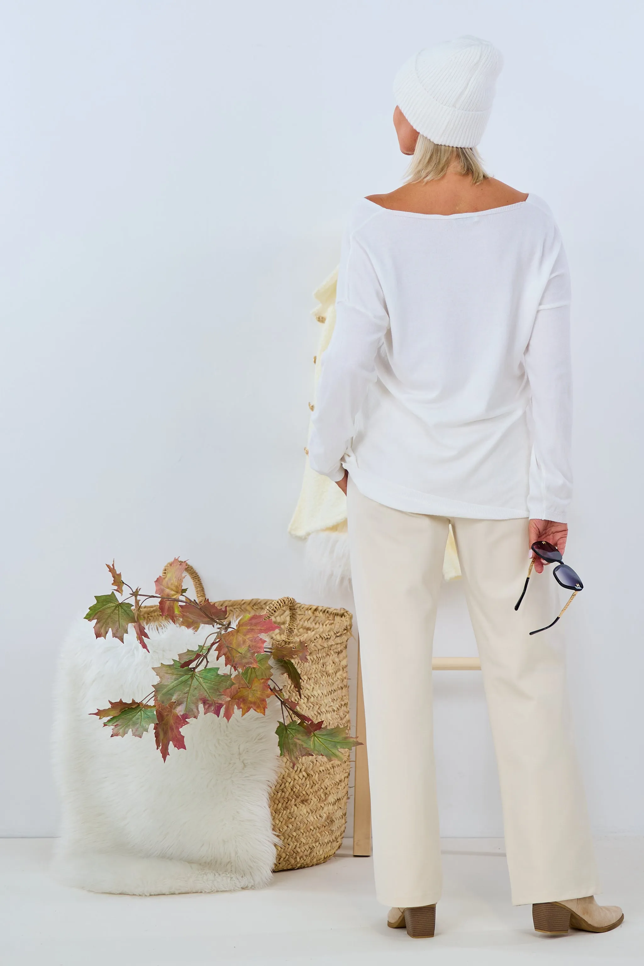 Feinstrickpulli mit Flacon-Druck, ecru