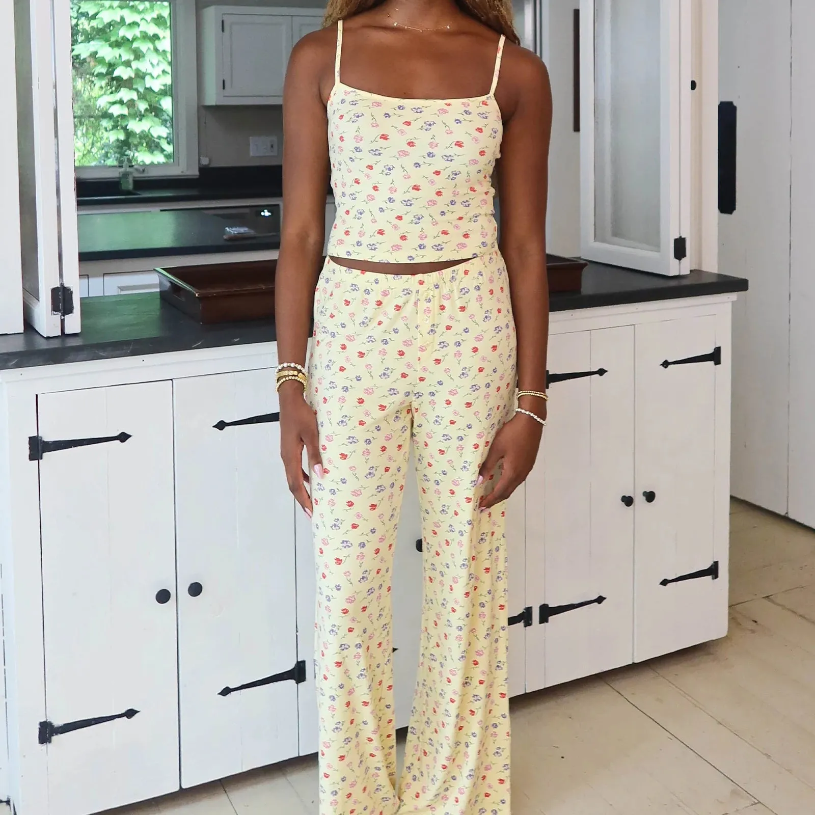 Floral Cami Top and Pants Loungewear Sleepwear Set for Women