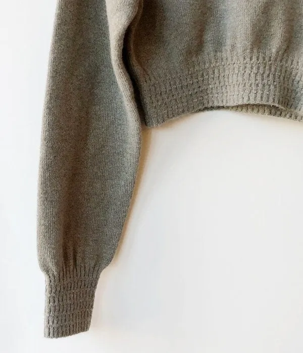 FUMIKA_UCHIDA/7G CASHMERE_CREW-NECK SHORT SWEATER(SAGEGREY)