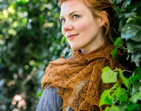 Ishbel in Fyberspates Scrumptious Lace by Ysolda