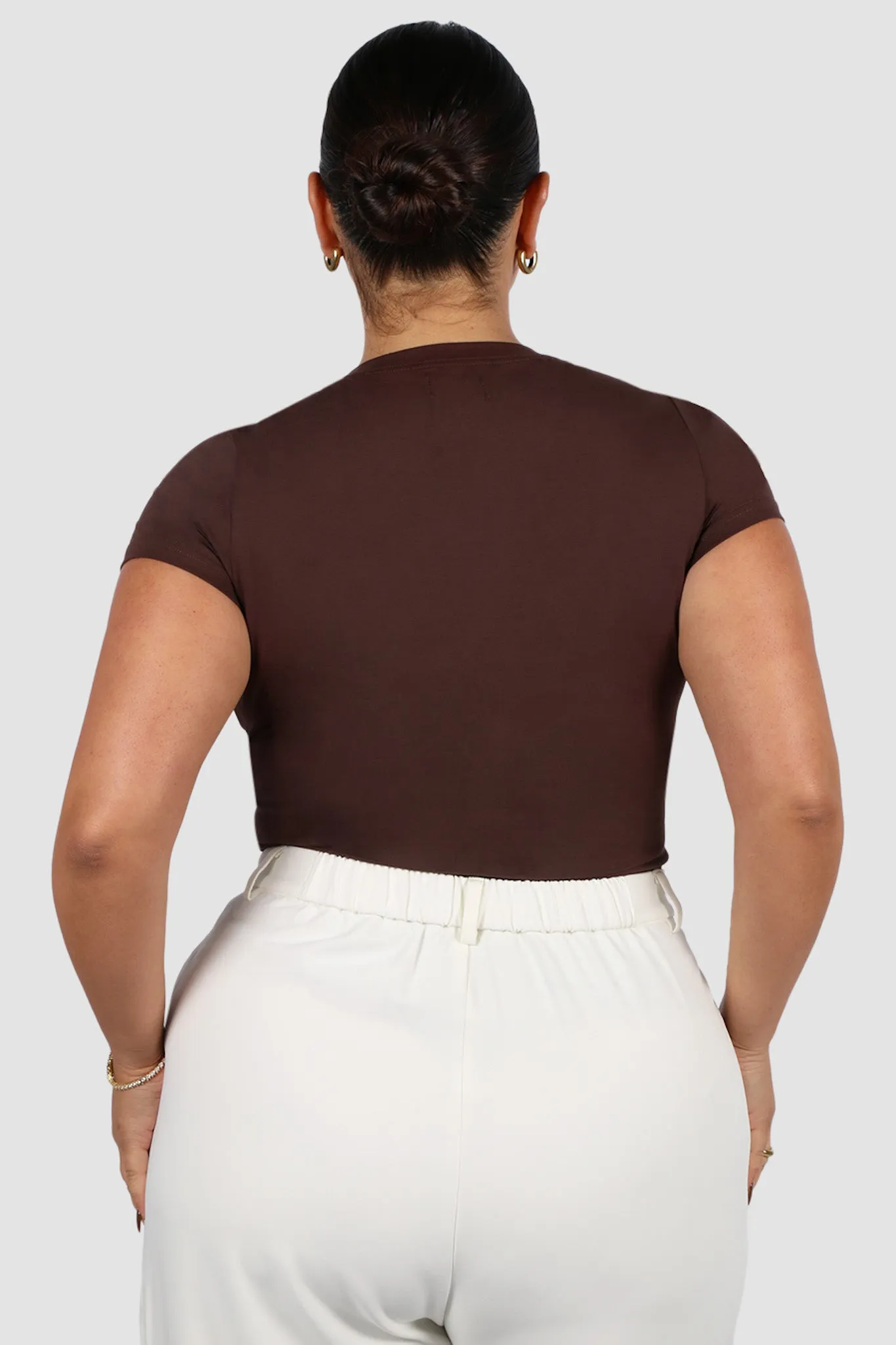 LIGHT BUTTERY TEE CHOC