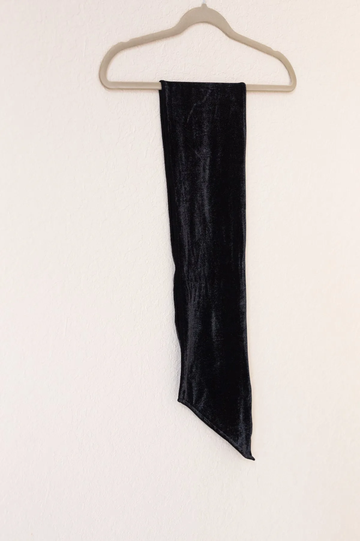 Lilly Wrap - Black Velvet