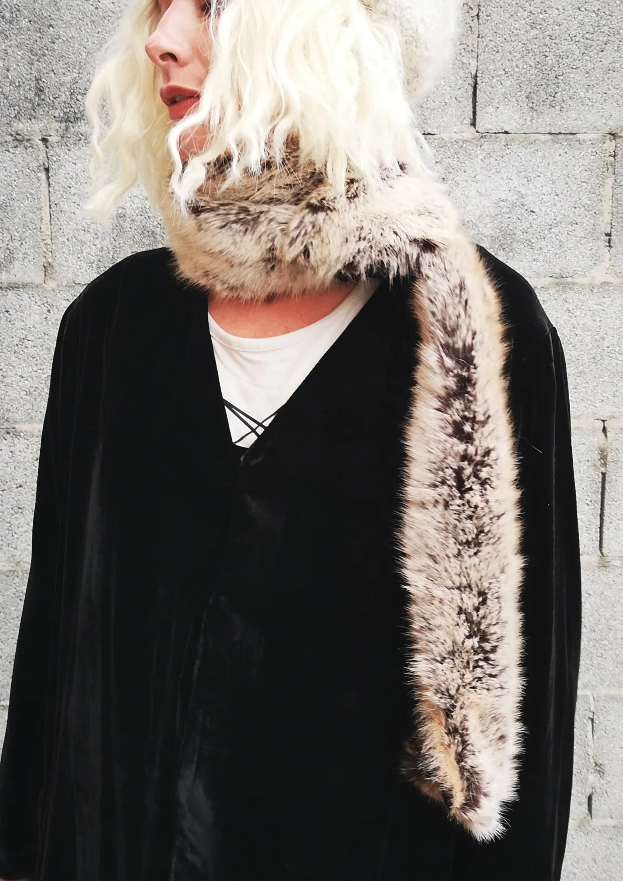 LIMITED EDITION - FAUX FUR SCARF - racoon