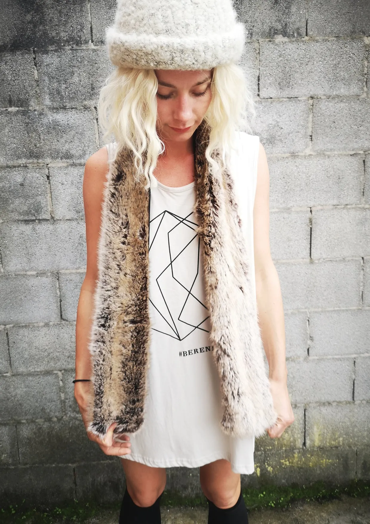 LIMITED EDITION - FAUX FUR SCARF - racoon