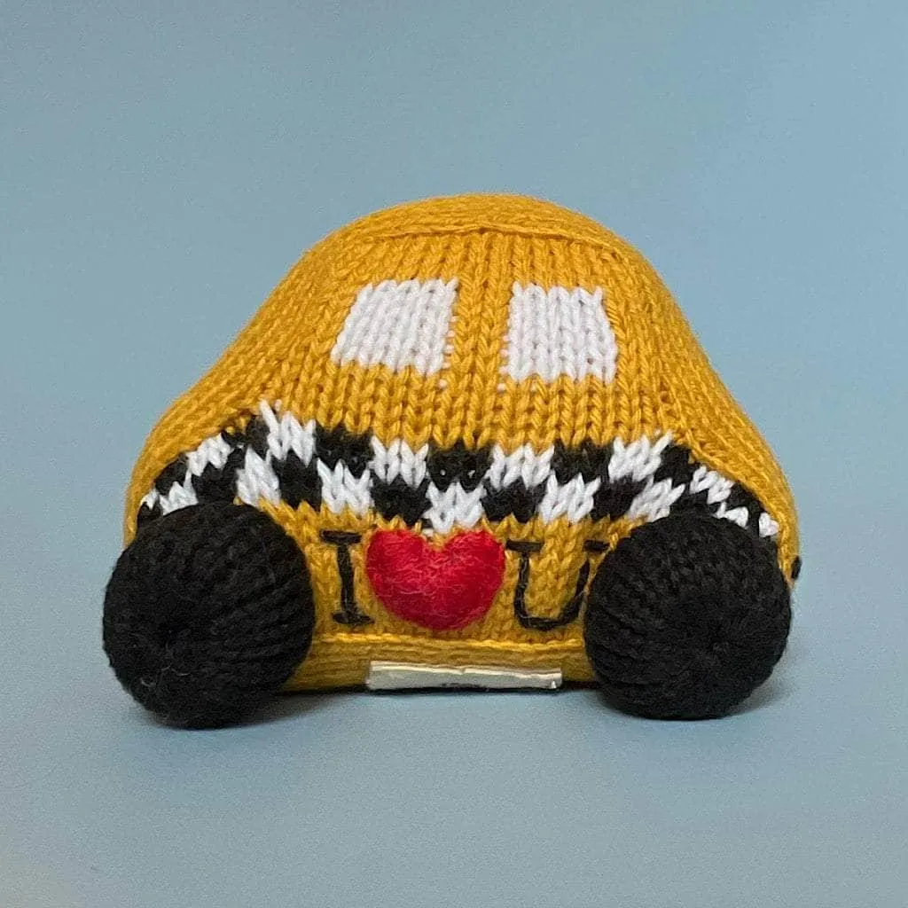 Rattle Toy Taxi with Heart for Newborn Babies | Organic