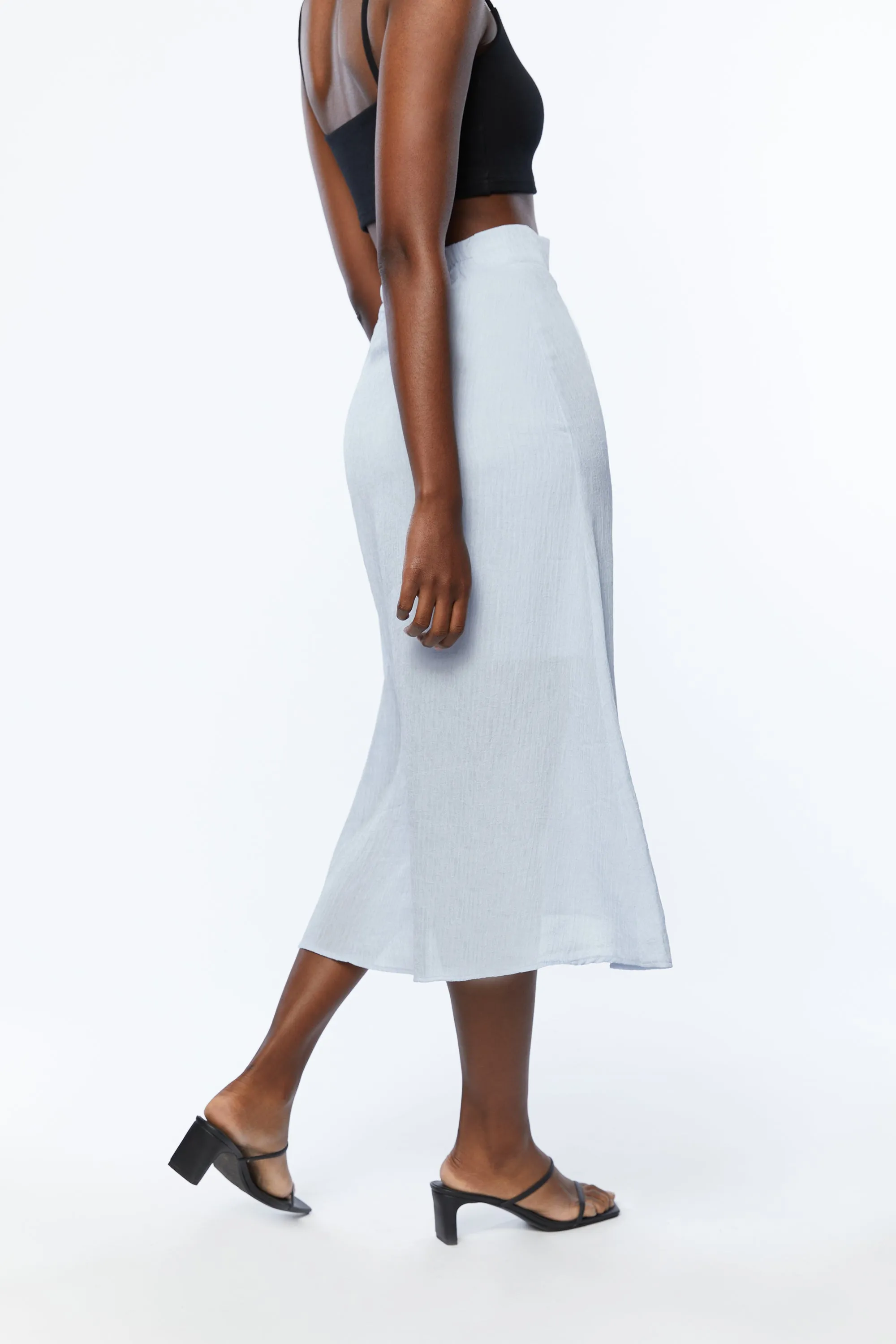 TEXTURED MIDI SKIRT