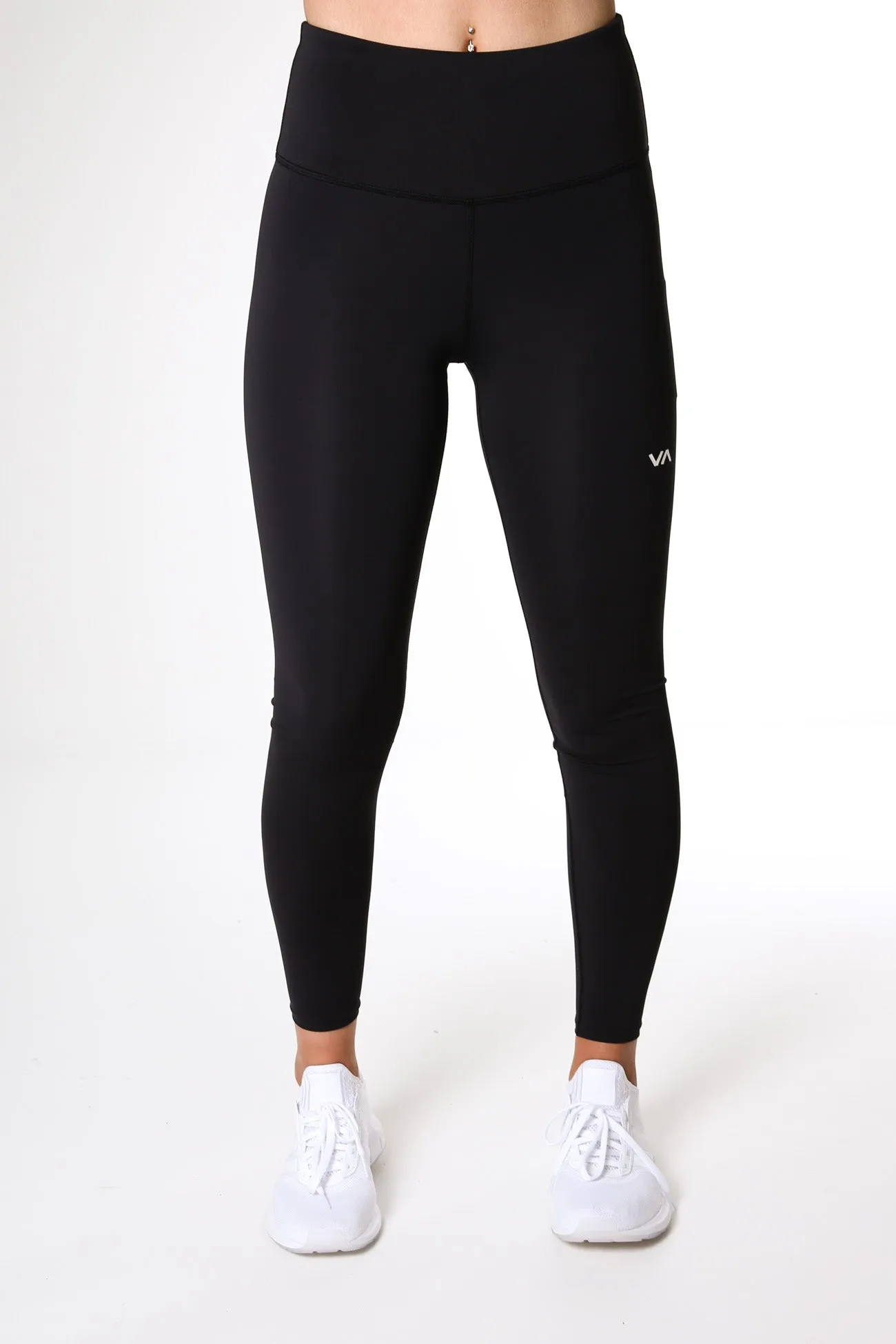 VA Essential Legging Black