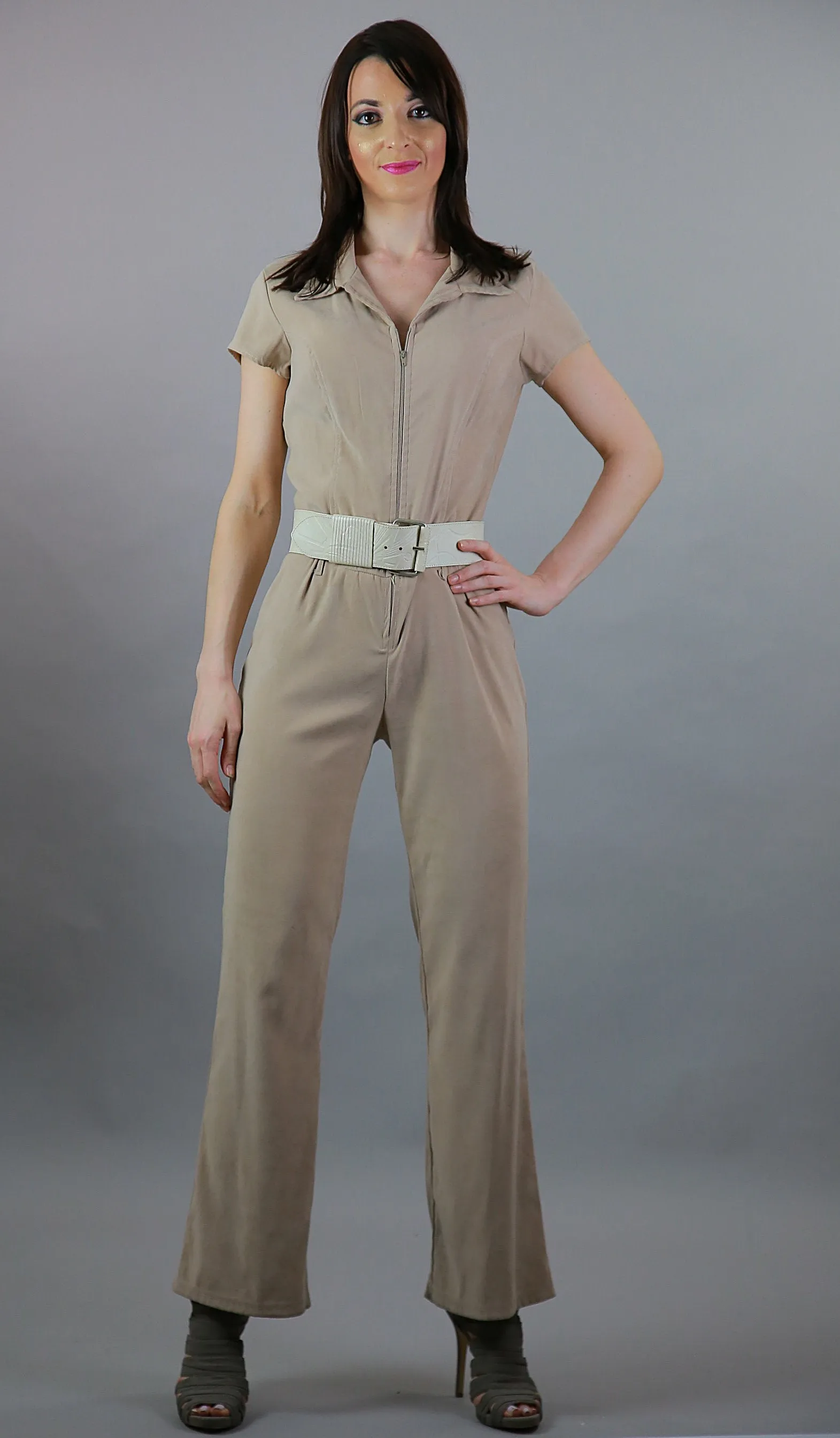 Vintage 80s boho ultra suede jumpsuit romper short sleeve zip up beige