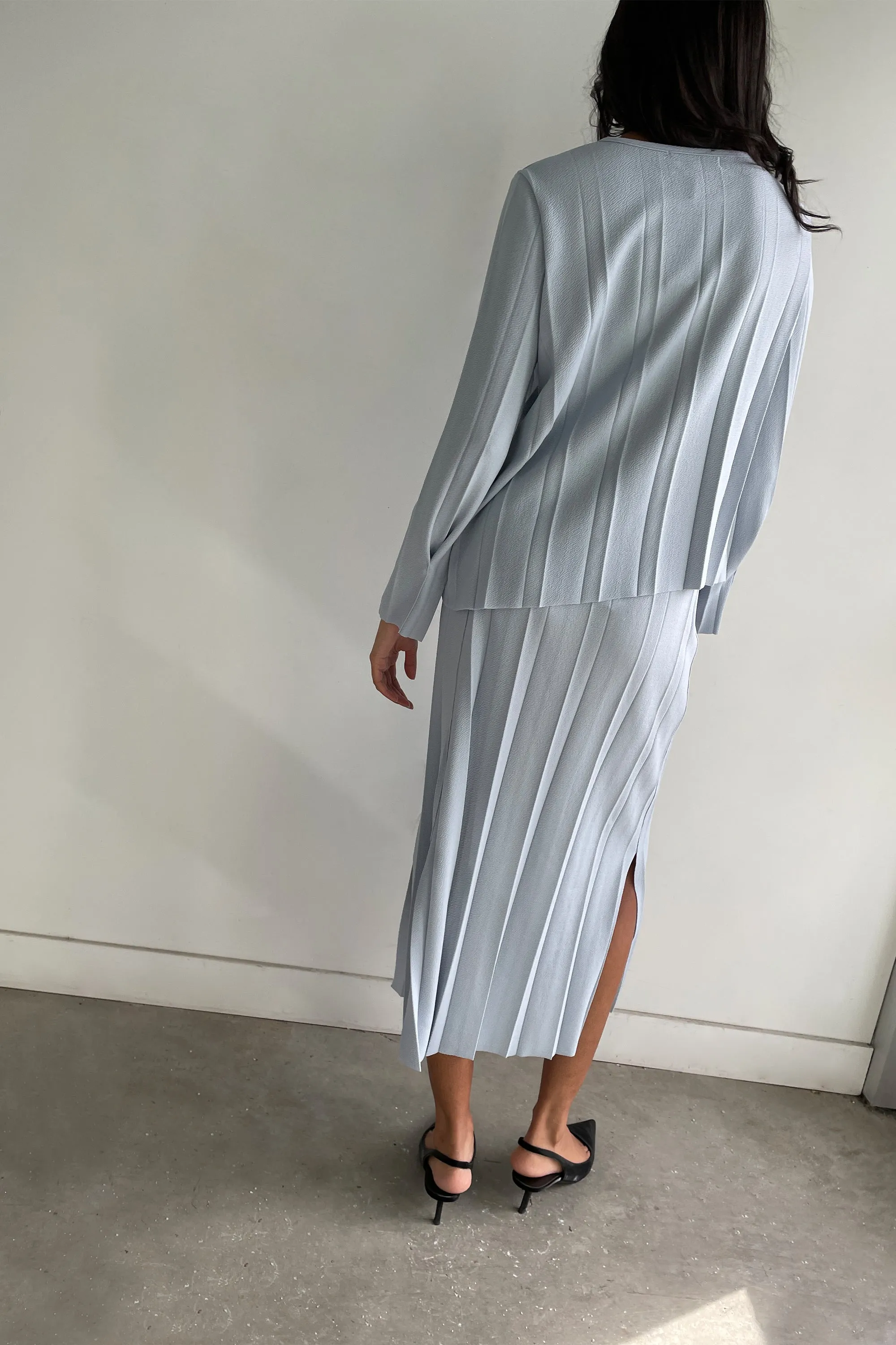 WIDE RIBBED MIDI SKIRT